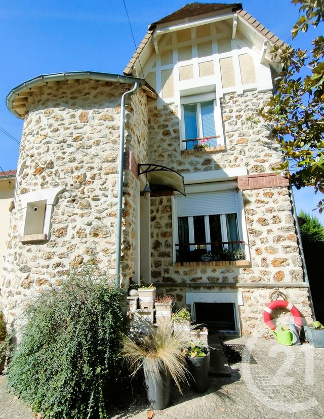 maison à vendre - 6 pièces - 165.27 m2 - OLLAINVILLE - 91 - ILE-DE-FRANCE - Century 21 Agence De La Mairie
