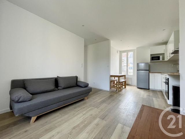 Appartement F3 à louer - 3 pièces - 43.45 m2 - LARDY - 91 - ILE-DE-FRANCE - Century 21 Agence De La Mairie