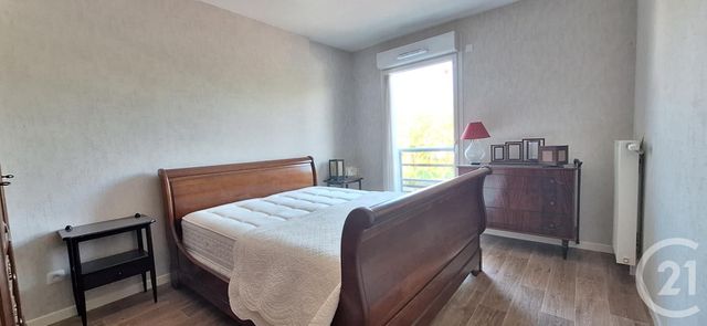 Afficher la photo en grand Appartement F4 à vendre - 4 pièces - 82.0 m2 - ARPAJON - 91 - ILE-DE-FRANCE - Century 21 Agence De La Mairie