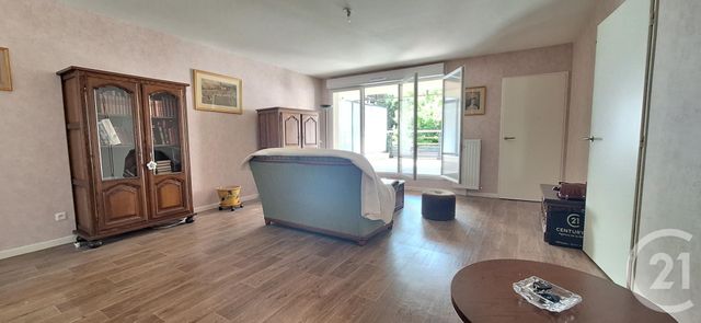 Afficher la photo en grand Appartement F4 à vendre - 4 pièces - 82.0 m2 - ARPAJON - 91 - ILE-DE-FRANCE - Century 21 Agence De La Mairie