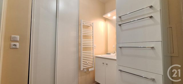 Afficher la photo en grand Appartement F4 à vendre - 4 pièces - 82.0 m2 - ARPAJON - 91 - ILE-DE-FRANCE - Century 21 Agence De La Mairie