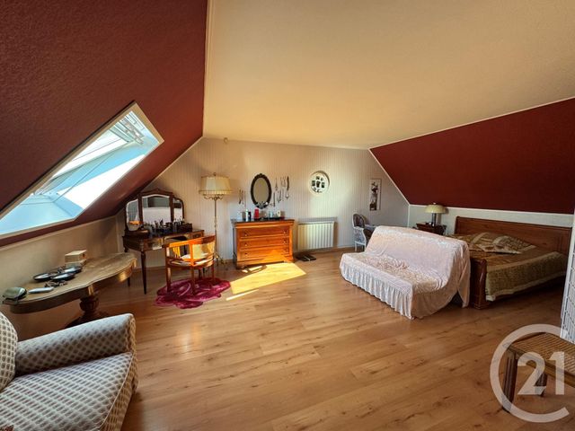 maison à vendre - 6 pièces - 181.35 m2 - REAU - 77 - ILE-DE-FRANCE - Century 21 Agence De La Mairie