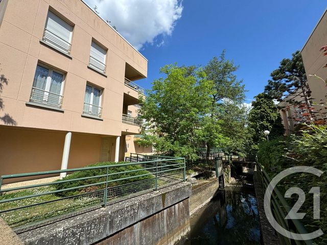 Afficher la photo en grand Appartement F1 à vendre - 1 pièce - 25.0 m2 - ARPAJON - 91 - ILE-DE-FRANCE - Century 21 Agence De La Mairie