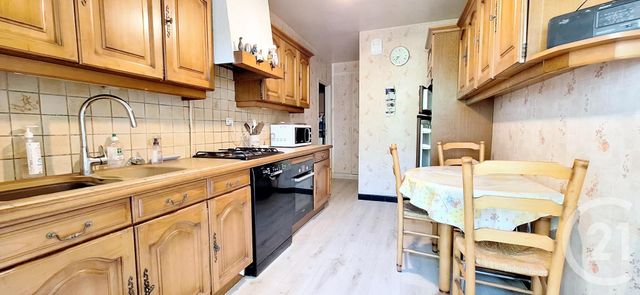 Appartement F3 à vendre - 3 pièces - 73.35 m2 - ARPAJON - 91 - ILE-DE-FRANCE - Century 21 Agence De La Mairie