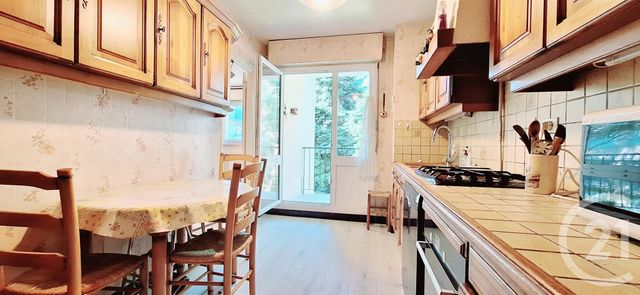 Appartement F3 à vendre - 3 pièces - 73.35 m2 - ARPAJON - 91 - ILE-DE-FRANCE - Century 21 Agence De La Mairie