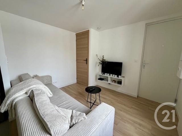 Appartement F2 à louer - 2 pièces - 30.61 m2 - ARPAJON - 91 - ILE-DE-FRANCE - Century 21 Agence De La Mairie