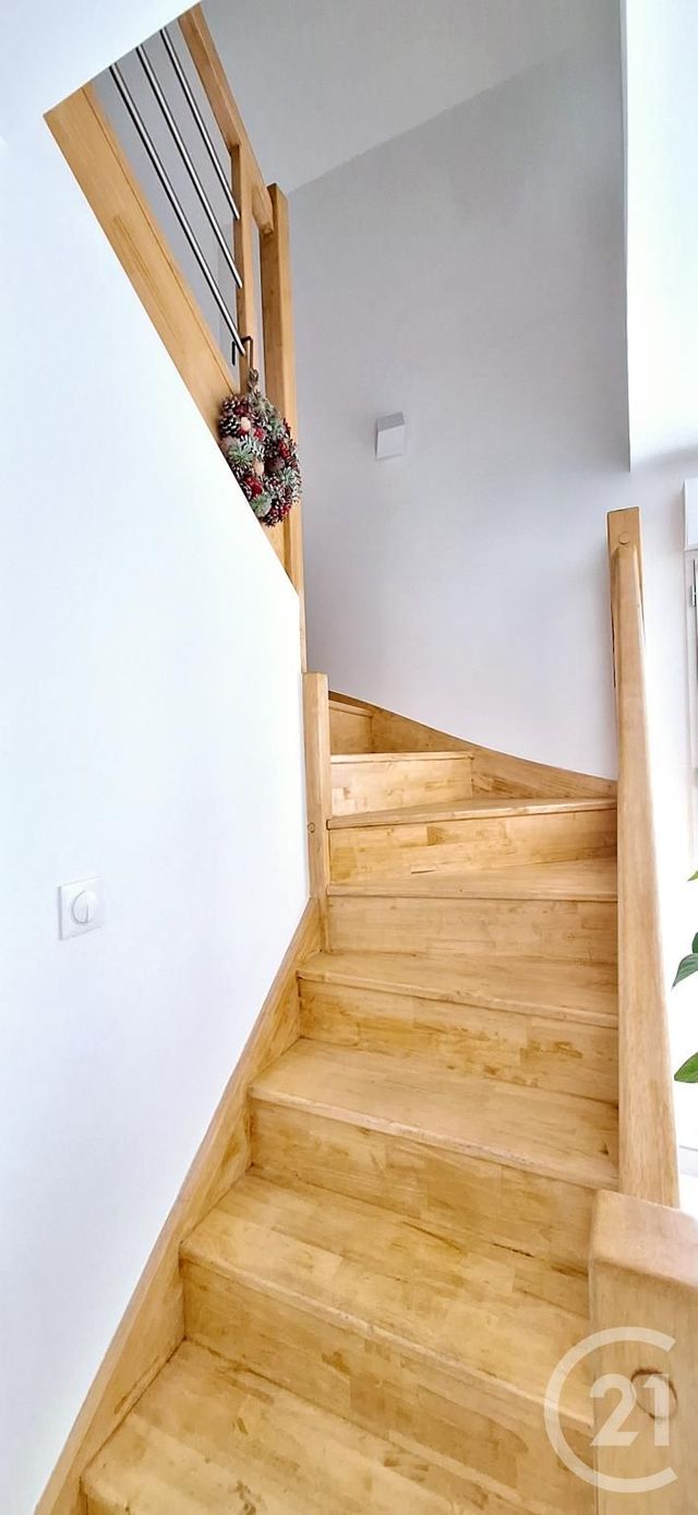 Appartement Duplex à vendre - 3 pièces - 65.85 m2 - ARPAJON - 91 - ILE-DE-FRANCE - Century 21 Agence De La Mairie