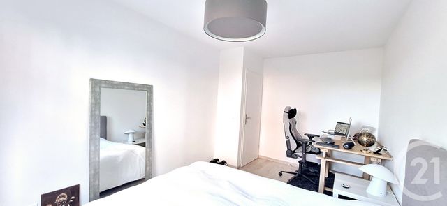 Appartement F3 à vendre - 3 pièces - 64.3 m2 - LA NORVILLE - 91 - ILE-DE-FRANCE - Century 21 Agence De La Mairie