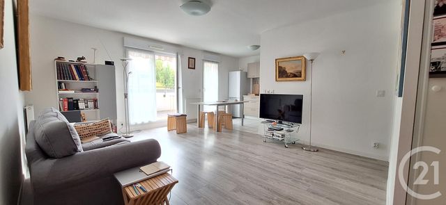 Appartement F4 à vendre - 4 pièces - 82.6 m2 - ARPAJON - 91 - ILE-DE-FRANCE - Century 21 Agence De La Mairie