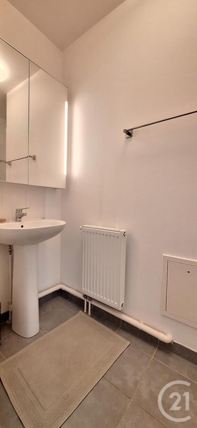 Appartement F4 à vendre - 4 pièces - 82.6 m2 - ARPAJON - 91 - ILE-DE-FRANCE - Century 21 Agence De La Mairie