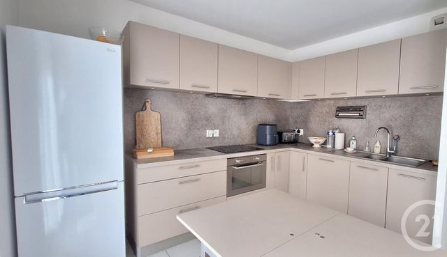 Appartement F4 à vendre - 4 pièces - 82.6 m2 - ARPAJON - 91 - ILE-DE-FRANCE - Century 21 Agence De La Mairie