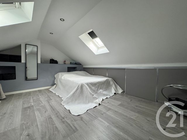 maison à vendre - 5 pièces - 77.46 m2 - EVRY - 91 - ILE-DE-FRANCE - Century 21 Agence De La Mairie