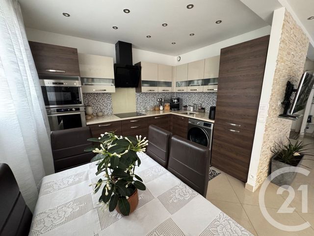 maison à vendre - 5 pièces - 77.46 m2 - EVRY - 91 - ILE-DE-FRANCE - Century 21 Agence De La Mairie