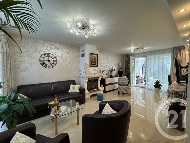 maison à vendre - 5 pièces - 77.46 m2 - EVRY - 91 - ILE-DE-FRANCE - Century 21 Agence De La Mairie