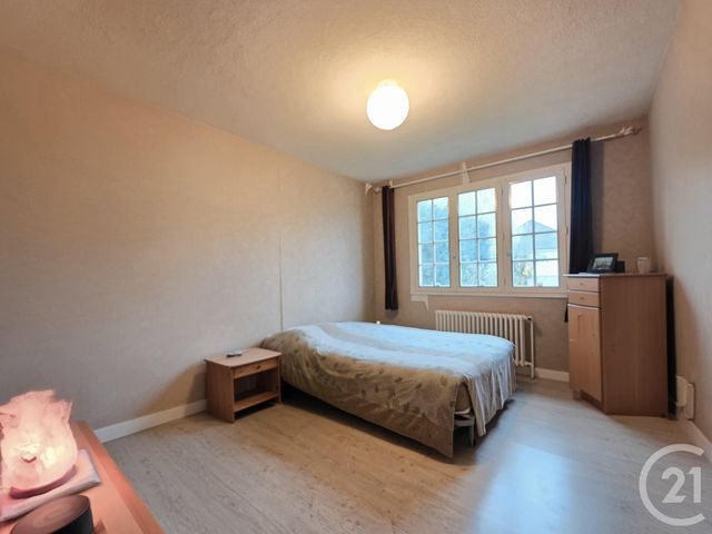 maison à vendre - 8 pièces - 170.49 m2 - OLLAINVILLE - 91 - ILE-DE-FRANCE - Century 21 Agence De La Mairie