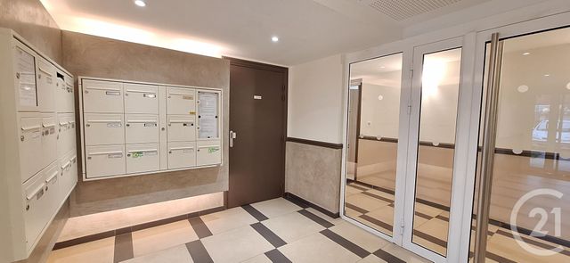 Appartement F2 à vendre - 2 pièces - 44.27 m2 - LA NORVILLE - 91 - ILE-DE-FRANCE - Century 21 Agence De La Mairie