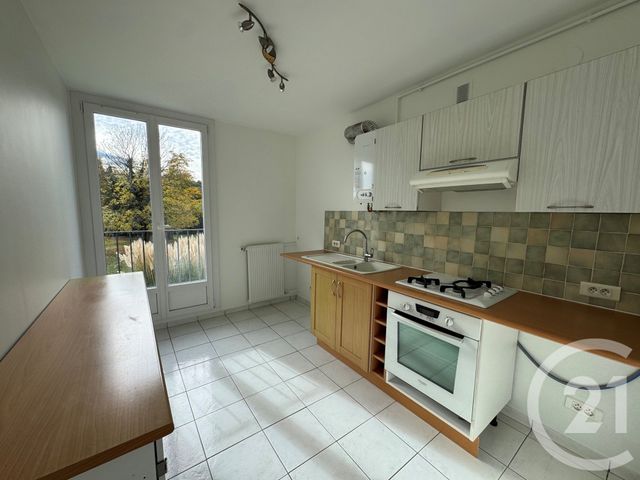 Appartement à louer - 3 pièces - 56.79 m2 - ST GERMAIN LES ARPAJON - 91 - ILE-DE-FRANCE - Century 21 Agence De La Mairie