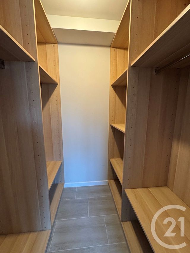 maison à louer - 5 pièces - 100.2 m2 - OLLAINVILLE - 91 - ILE-DE-FRANCE - Century 21 Agence De La Mairie