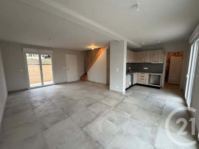 maison à louer - 5 pièces - 100.2 m2 - OLLAINVILLE - 91 - ILE-DE-FRANCE - Century 21 Agence De La Mairie