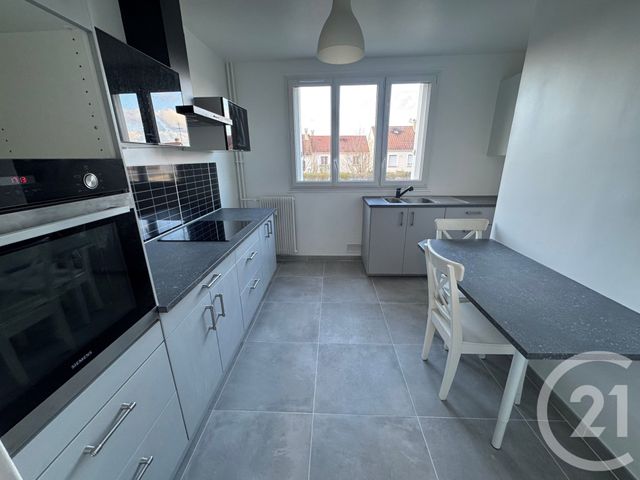 Appartement F3 à louer - 3 pièces - 61.19 m2 - EGLY - 91 - ILE-DE-FRANCE - Century 21 Agence De La Mairie
