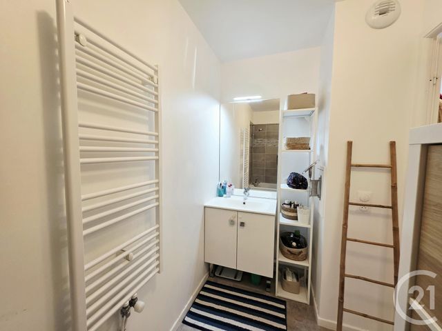 Appartement F3 à vendre - 3 pièces - 70.65 m2 - EGLY - 91 - ILE-DE-FRANCE - Century 21 Agence De La Mairie