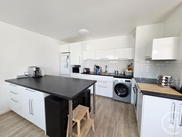 Appartement F3 à vendre - 3 pièces - 70.65 m2 - EGLY - 91 - ILE-DE-FRANCE - Century 21 Agence De La Mairie