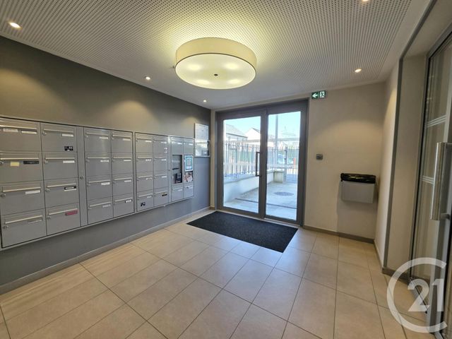 Appartement F3 à vendre - 3 pièces - 70.65 m2 - EGLY - 91 - ILE-DE-FRANCE - Century 21 Agence De La Mairie