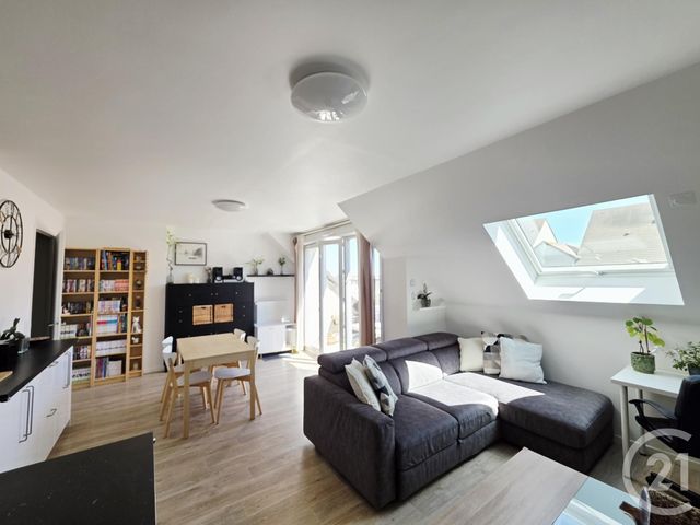 Appartement F3 à vendre - 3 pièces - 70.65 m2 - EGLY - 91 - ILE-DE-FRANCE - Century 21 Agence De La Mairie