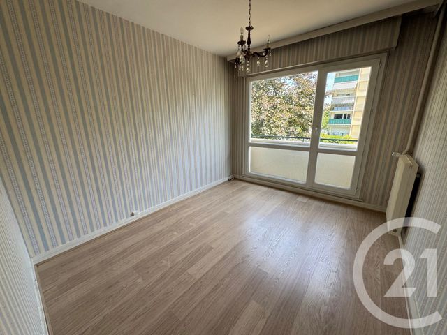 Appartement F3 à vendre - 3 pièces - 73.12 m2 - ARPAJON - 91 - ILE-DE-FRANCE - Century 21 Agence De La Mairie