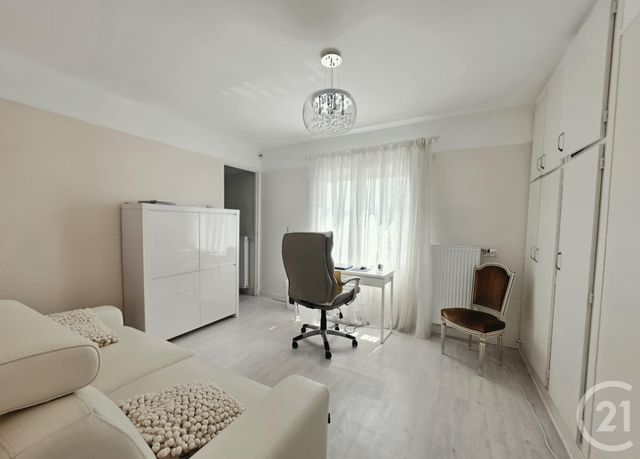 maison à vendre - 7 pièces - 140.0 m2 - LA NORVILLE - 91 - ILE-DE-FRANCE - Century 21 Agence De La Mairie