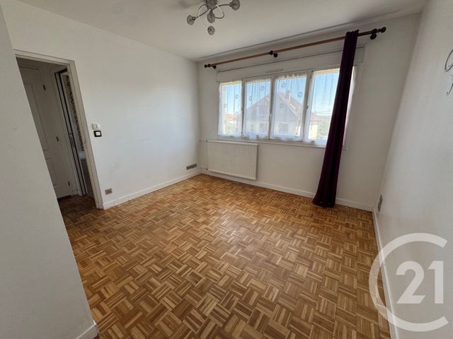 maison à louer - 5 pièces - 94.96 m2 - OLLAINVILLE - 91 - ILE-DE-FRANCE - Century 21 Agence De La Mairie