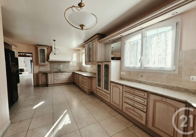 maison à vendre - 8 pièces - 201.9 m2 - MAROLLES EN HUREPOIX - 91 - ILE-DE-FRANCE - Century 21 Agence De La Mairie