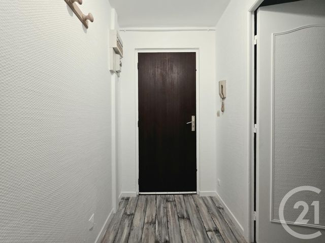 Appartement Studio à vendre - 1 pièce - 22.58 m2 - LARDY - 91 - ILE-DE-FRANCE - Century 21 Agence De La Mairie
