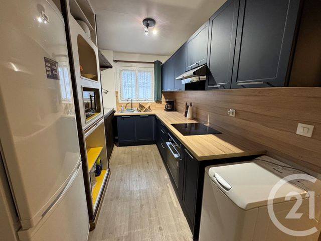 Appartement F2 à louer - 2 pièces - 46.28 m2 - ARPAJON - 91 - ILE-DE-FRANCE - Century 21 Agence De La Mairie