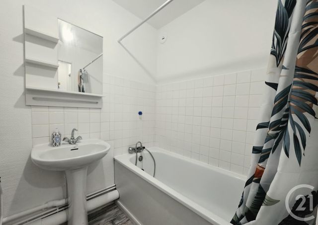 Appartement Studio à vendre - 1 pièce - 22.58 m2 - LARDY - 91 - ILE-DE-FRANCE - Century 21 Agence De La Mairie