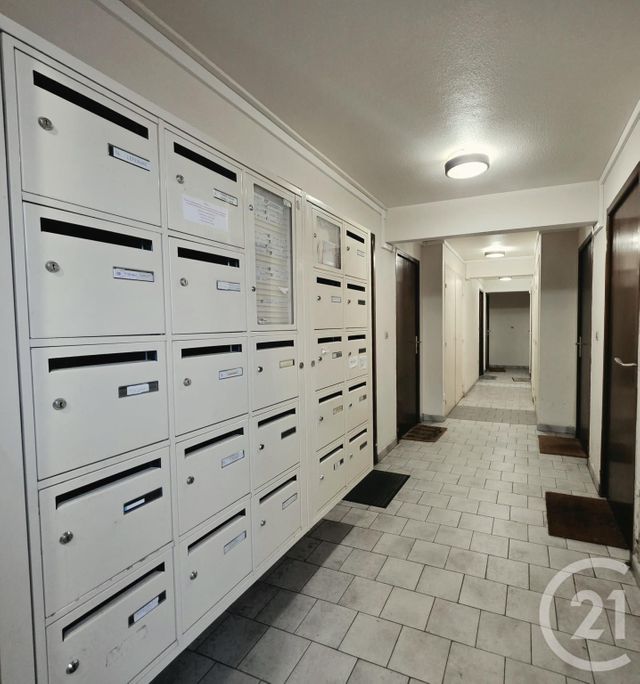 Appartement Studio à vendre - 1 pièce - 22.58 m2 - LARDY - 91 - ILE-DE-FRANCE - Century 21 Agence De La Mairie